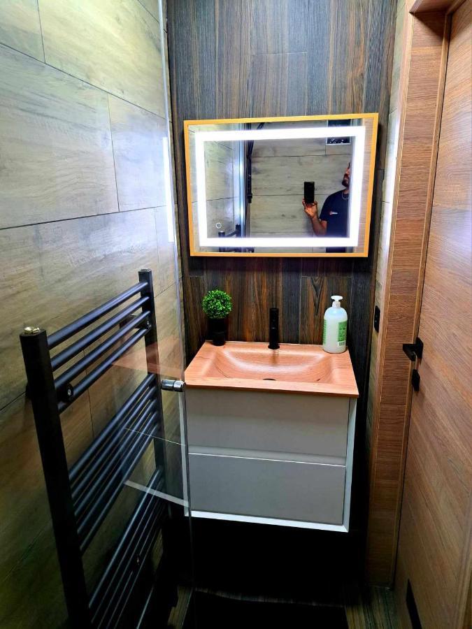 Petite Chambre Dans Une Jolie Colocation Лиеж Екстериор снимка